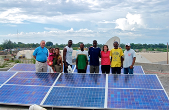 Solar installation team at Residence Filariose